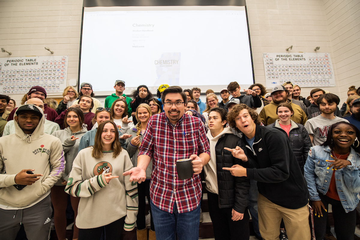 Photo of Eric Dornshuld with students