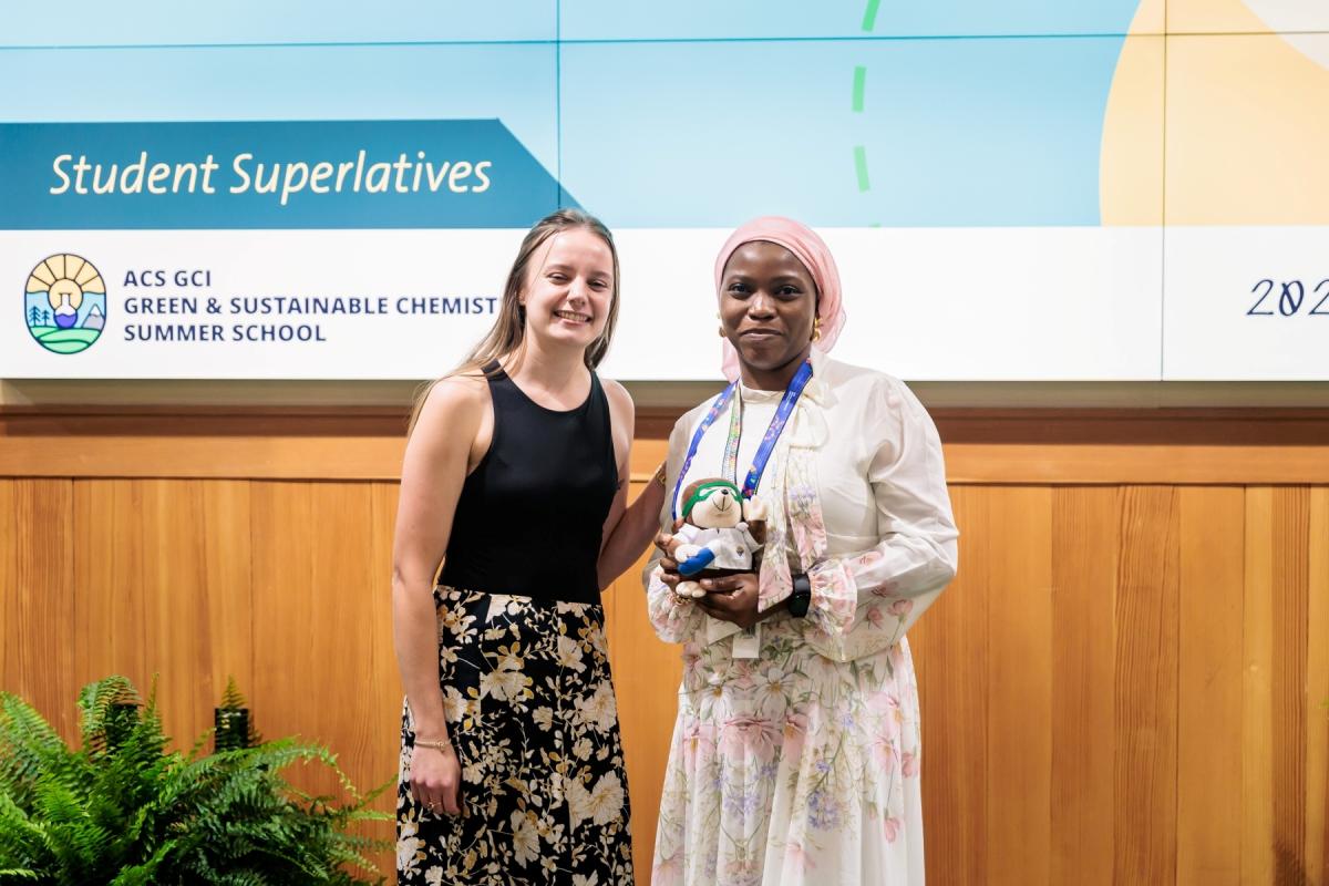 Mississippi State Ph.D. student Azeezat Abdulraheem accepts a best dressed award at a green chemistry conference